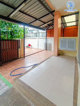 *****บ้านแฝดมือสอง โครงการ ทิพย์พิมาน กรีนวิลล์ กาญจนาภิเษก หลังมุม เนื้อที่ 40.50 ตร.ว. ฟังก์ชัน 3 ห้องนอน 2 ห้องน้ำ 1 ที่จอดรถ บ้านสภาพเหมือนใหม่ พร้อมเข้าอยู่ บนทำเลดี เชื่อมต่อถนนวงแหวนรอบนอก(ตะวันตก) ถนนนครอินทร์ ถนนราชพฤกษ์ ถนนรัตนาธิเบศร์ และจุดขึ้นทางด่วน "ศรีรัช"