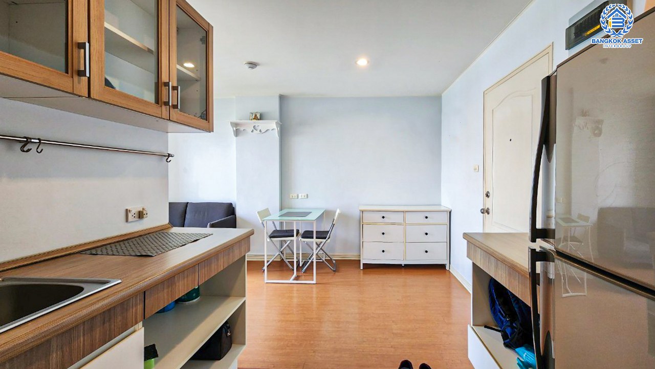 คอนโดมิเนียมมือสองกรุงเทพมหานคร โครงการ ลุมพินี คอนโดทาวน์ บางเเค เนื้อที่กว้าง 30.31 ตร.ม. ฟังก์ชัน 1 ห้องนอน 1 ห้องน้ำ คอนโดสภาพดี บนทำเลเดินทางสะดวก ใกล้ทางด่วน "ศรีรัช" และรถไฟฟ้าสายสีน้ำเงิน "สถานีบางแค" เพียง 700 เมตรเท่านั้น! ราคาถูดสุดในย่านนี้