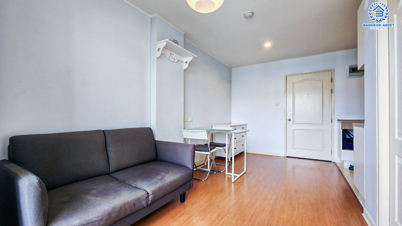 คอนโดมิเนียมมือสองกรุงเทพมหานคร โครงการ ลุมพินี คอนโดทาวน์ บางเเค เนื้อที่กว้าง 30.31 ตร.ม. ฟังก์ชัน 1 ห้องนอน 1 ห้องน้ำ คอนโดสภาพดี บนทำเลเดินทางสะดวก ใกล้ทางด่วน "ศรีรัช" และรถไฟฟ้าสายสีน้ำเงิน "สถานีบางแค" เพียง 700 เมตรเท่านั้น! ราคาถูดสุดในย่านนี้