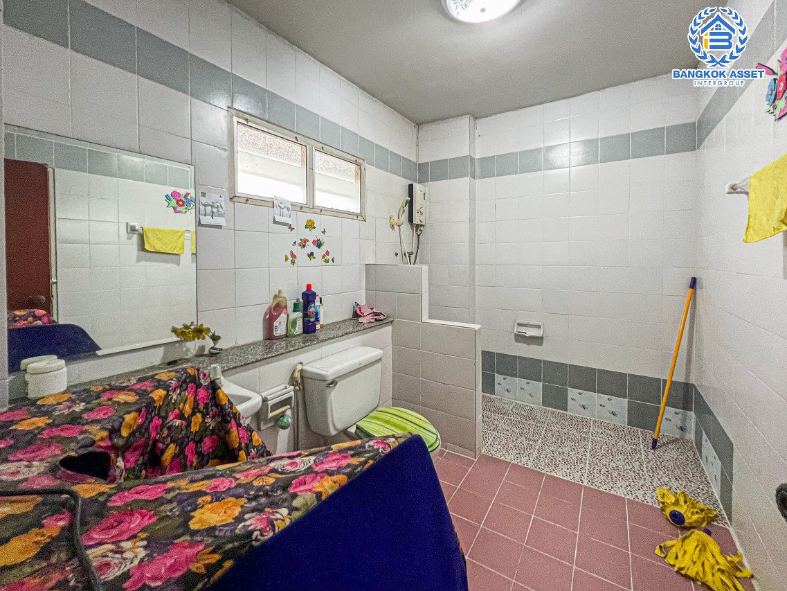 *****บ้านเดี่ยวมือสองนนทบุรี โครงการ ลภาวัล10 ชัยพฤกษ์ เนื้อที่กว้างขวางถึง 62 ตร.ว. ฟังก์ชัน 3 ห้องนอน 2 ห้องน้ำ 2 ที่จอดรถ บ้านสภาพสวย ราคาถูก บนทำเลดี เชื่อมต่อถนนราชพฤกษ์, ถนนชัยพฤกษ์, ถนนกาญจนาภิเษก จองเลย!