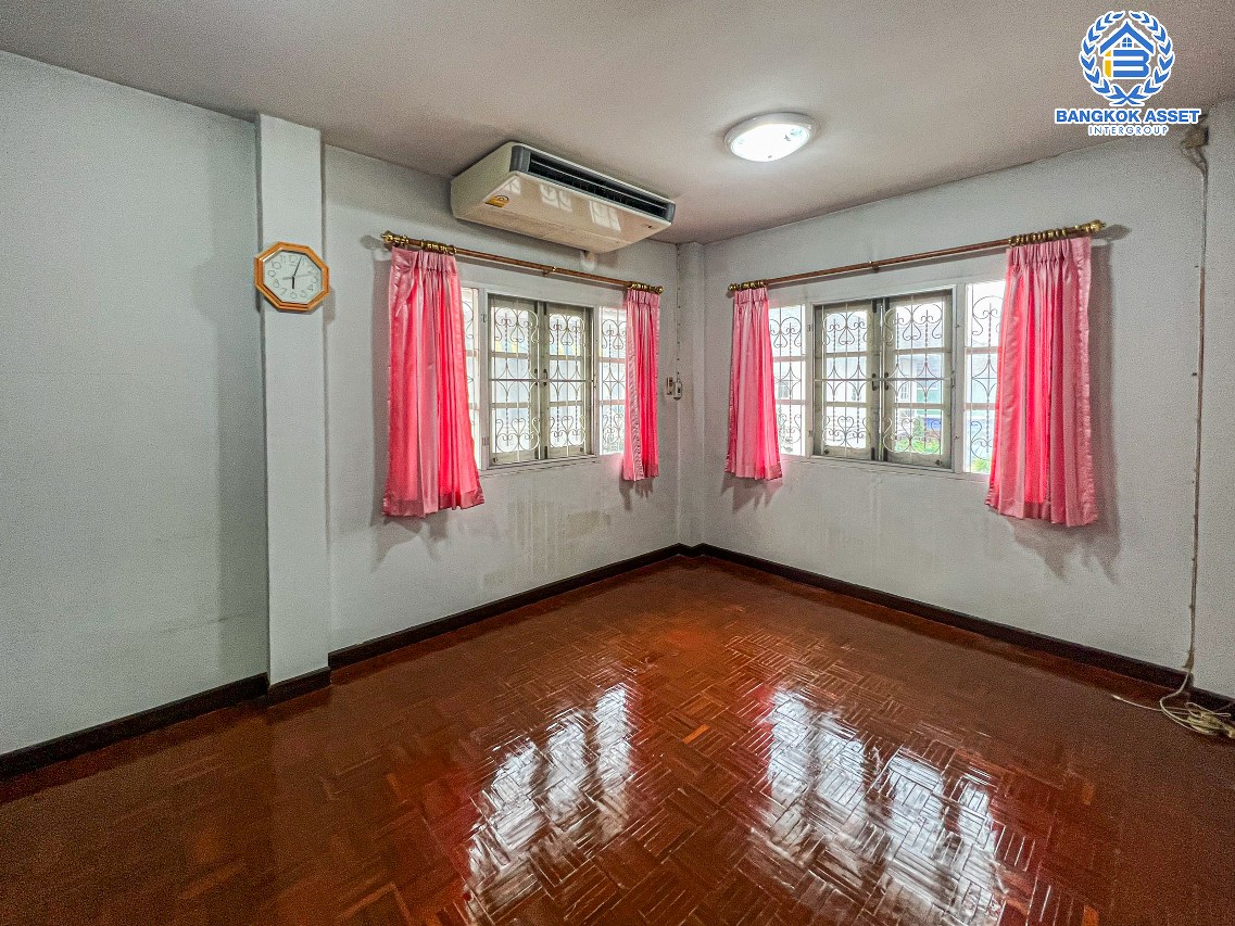 *****บ้านเดี่ยวมือสองนนทบุรี โครงการ ลภาวัล10 ชัยพฤกษ์ เนื้อที่กว้างขวางถึง 62 ตร.ว. ฟังก์ชัน 3 ห้องนอน 2 ห้องน้ำ 2 ที่จอดรถ บ้านสภาพสวย ราคาถูก บนทำเลดี เชื่อมต่อถนนราชพฤกษ์, ถนนชัยพฤกษ์, ถนนกาญจนาภิเษก จองเลย!