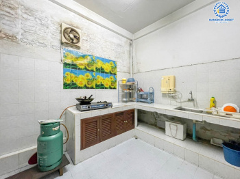 *****ทาวน์เฮ้าส์มือสองกรุงเทพมหานคร หมู่บ้าน จงสุข วงศ์สว่าง19 เนื้อที่ 17.7 ตร.ว. ฟังก์ชัน 2 ห้องนอน 2 ห้องน้ำ บนทำเลเดินทางสะดวกสุดๆ เชื่อมต่อ ถนนวงศ์สว่าง, ถนนกรุงเทพ-นนทบุรี เพียง 7 นาทีก็ถึงรถไฟฟ้าสายสีม่วง "สถานีวงศ์สว่าง" และใกล้จุดขึ้นทางด่วน "ศรีรัช"