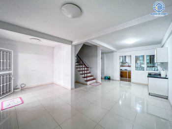 *****ทาวน์โฮมมือสอง โครงการ ศุภาลัย พาร์ควิลล์ รามอินทรา เนื้อที่ 22.90 ตร.ว. ฟังก์ชัน 3 ห้องนอน 3 ห้องน้ำ 2 ที่จอดรถ สภาพดีเยี่ยม พร้อมอยู่ แถมฟรี! เครื่องปรับอากาศ เครื่องทำน้ำอุ่น บนทำเลเดินทางสะดวก เชื่อมต่อถนนรามอินทรา ถนนพหลโยธิน รถไฟฟ้าสายสีเขียว "สถานีสะพานใหม่" และทางด่วน "ฉลองรัช"