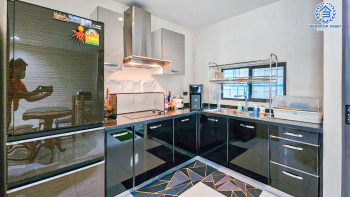 *****ทาวน์โฮมมือสองกรุงเทพมหานคร โครงการ บ้านกลางเมือง รัชโยธิน เนื้อที่กว้างเกือบ 22 ตร.ว. ฟังก์ชัน 3 ห้องนอน 4 ห้องน้ำ 2 ที่จอดรถ บ้านสไตล์โมเดิร์นทรอปิคอล พื้นที่ใช้สอยกว้างขวาง บนทำเลดี เชื่อมต่อถนนเสนานิคม 1, ถนนพหลโยธิน ใกล้รถไฟฟ้าสายสีเขียว "สถานีเสนานิคม" เพียง 5 นาทีเท่านั้น!