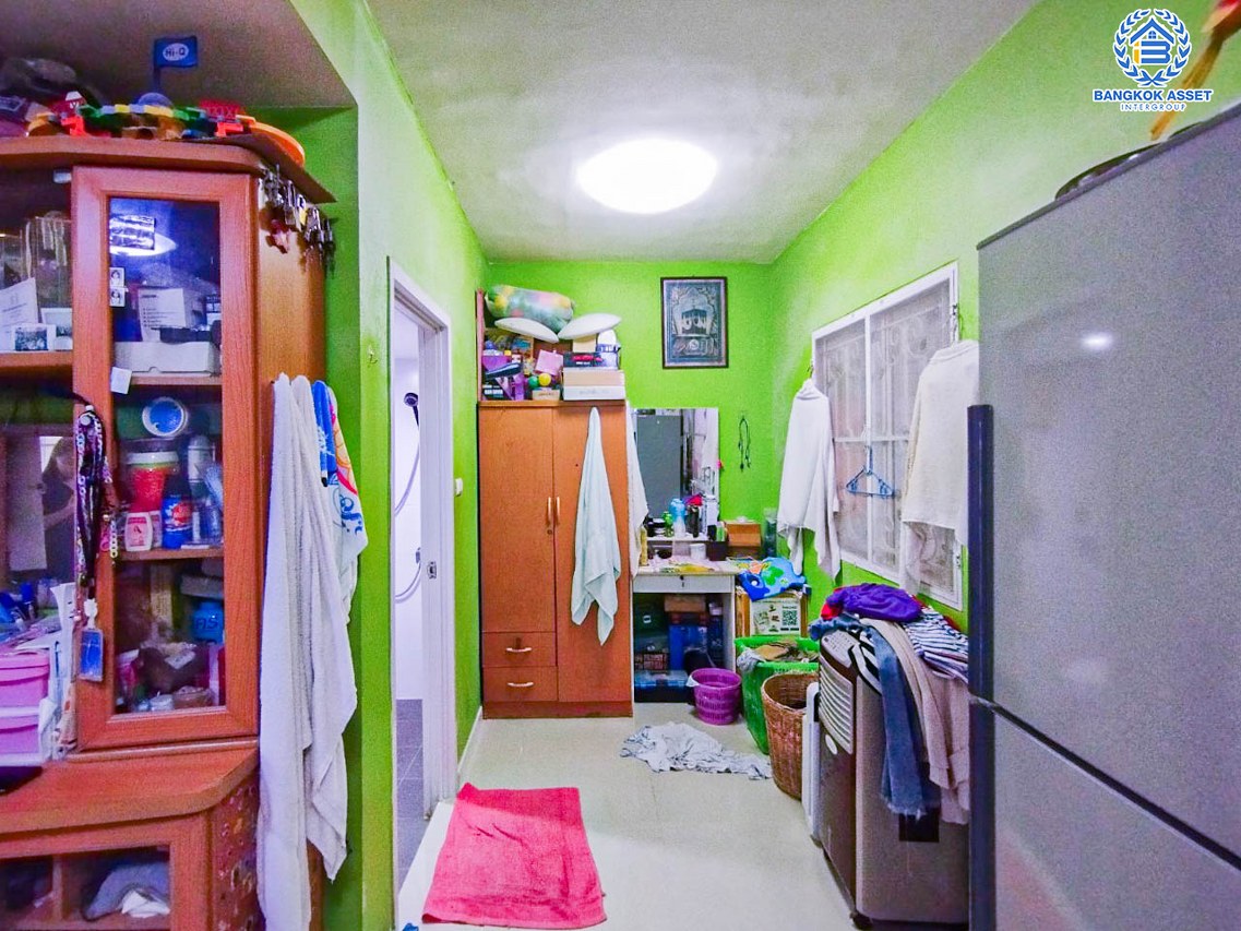 *****ทาวน์เฮ้าส์มือสองนนทบุรี โครงการ พฤกษา54/2 กาญจนาภิเษก หลังมุม! เนื้อที่กว้าง 24 ตร.ว. ฟังก์ชัน 3 ห้องนอน 2 ห้องน้ำ 1 ที่จอดรถ บ้านสภาพดี แถมฟรี! 2 เครื่องปรับอากาศ 2 เครื่องทำน้ำอุ่น บนทำเลดี เดินทางสะดวก เชื่อมต่อ ถนนกาญจนาภิเษก, ถนนรัตนาธิเบศร์ ใกล้รถไฟฟ้าสายสีม่วง "สถานีคลองบางไผ่"