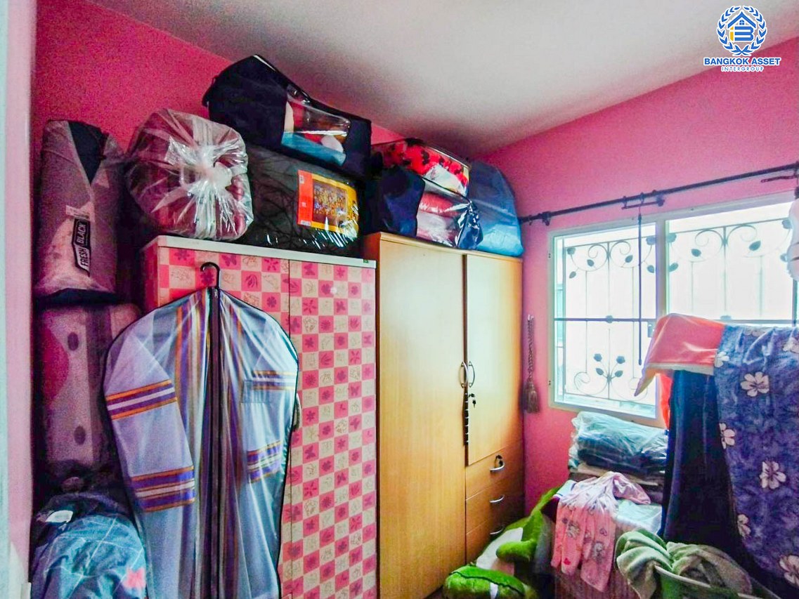 *****ทาวน์เฮ้าส์มือสองนนทบุรี โครงการ พฤกษา54/2 กาญจนาภิเษก หลังมุม! เนื้อที่กว้าง 24 ตร.ว. ฟังก์ชัน 3 ห้องนอน 2 ห้องน้ำ 1 ที่จอดรถ บ้านสภาพดี แถมฟรี! 2 เครื่องปรับอากาศ 2 เครื่องทำน้ำอุ่น บนทำเลดี เดินทางสะดวก เชื่อมต่อ ถนนกาญจนาภิเษก, ถนนรัตนาธิเบศร์ ใกล้รถไฟฟ้าสายสีม่วง "สถานีคลองบางไผ่"