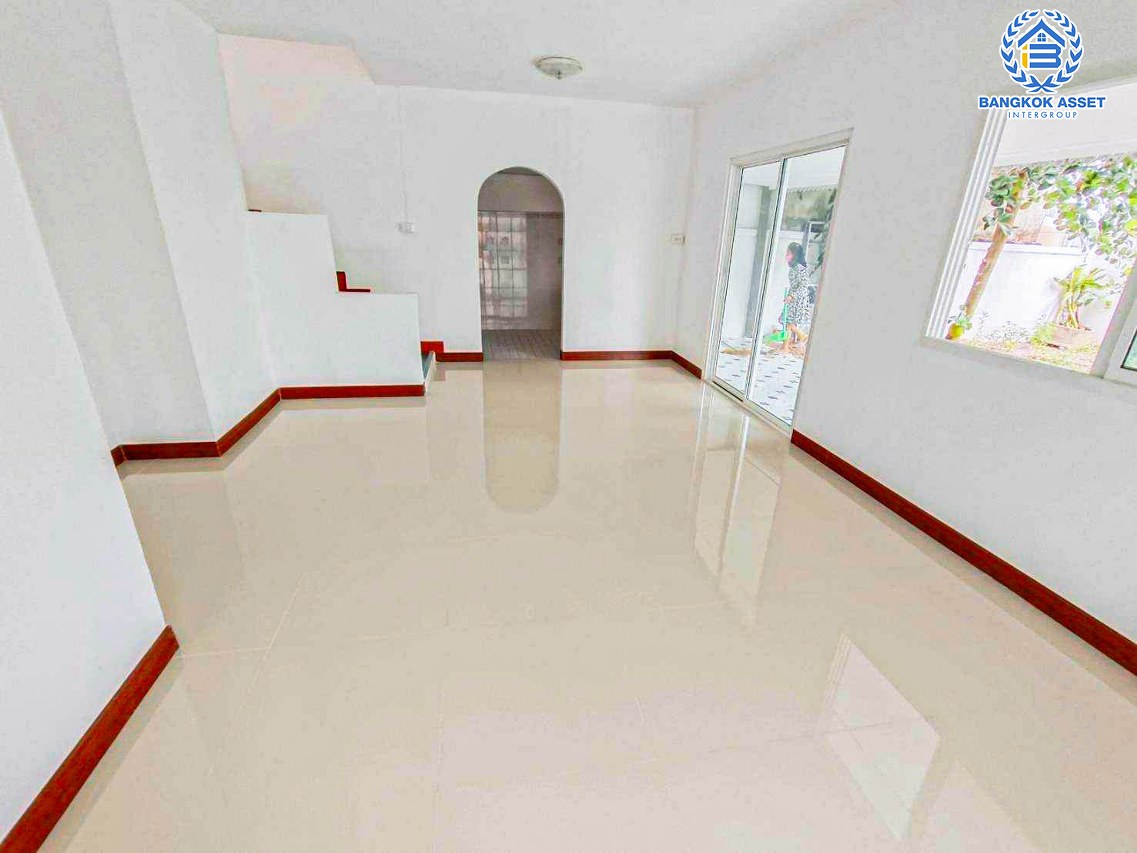 *****ทาวน์เฮ้าส์มือสองนนทบุรี โครงการ พฤกษา3 วัดลาดปลาดุก หลังมุม! เนื้อที่กว้างมากถึง 41.7 ตร.ว. ฟังก์ชัน 3 ห้องนอน 2 ห้องน้ำ 1 ที่จอดรถ พื้นที่ด้านข้างปลูกต้นไม้ เเละวิวทุ่งนา อากาศสดชื่น แถมฟรี! 1 เครื่องทำน้ำอุ่น บนทำเลแห่งการเดินทาง ใกล้รถไฟฟ้าสายสีม่วง "สถานีคลองบางไผ่" จองเลย