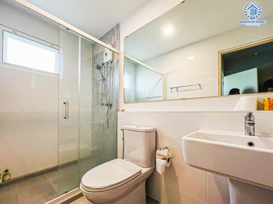 *****บ้านเดี่ยวมือสองนนทบุรี โครงการ ชัยพฤกษ์ เวสต์เกต คุณภาพระดับ L&H เนื้อที่กว้างเกือบ 54 ตร.ว. ฟังก์ชัน 3 ห้องนอน 3 ห้องน้ำ 2 ที่จอดรถ บ้านสภาพใหม่ บนทำเลแห่งการเดินทาง เชื่อมต่อถนนแก้วอินทร์, ถนนกาญจนาภิเษก ใกล้รถไฟฟ้าสายสีม่วง "สถานีตลาดบางใหญ่"