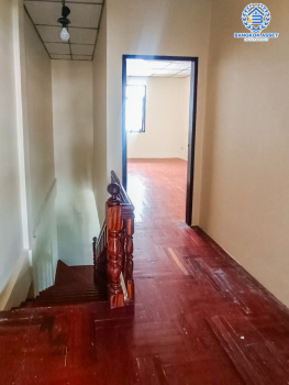 *****ทาวน์เฮ้าส์มือสองนนทบุรี หมู่บ้าน วงศ์ชัยนคร รัตนาธิเบศร์ เนื้อที่ 18 ตร.ว. ฟังก์ชัน 2 ห้องนอน 2 ห้องน้ำ 2 ที่จอดรถ บ้านสภาพใหม่ พร้อมอยู่ บนทำเลดี ติดถนนรัตนาธิเบศร์ เพียง 700 เมตรก็ถึงรถไฟฟ้าสายสีม่วง "สถานีบางรักใหญ่" ใกล้ทางด่วน "งามวงศ์วาน" จองเลย!