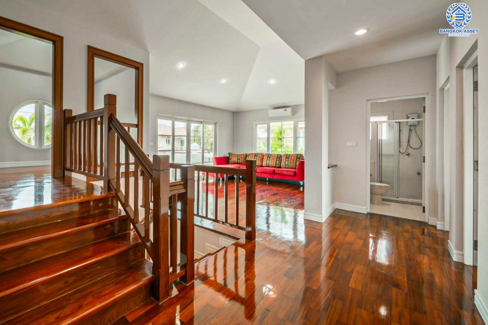 *****บ้านเดี่ยวมือสอง โครงการ ลดาวัลย์ พุทธมณฑลสาย2 เนื้อที่ 101 ตร.ว. ฟังก์ชัน 4 ห้องนอน 3 ห้องน้ำ 2 ที่จอดรถ บ้านสวยตกแต่งใหม่ทั้งหลัง พร้อมเข้าอยู่ บนทำเลเดินทางสะดวก เชื่อมต่อถนนเพชรเกษม ถนนพุทธมณฑลสาย2 ถนนสิรินธร ใกล้รถไฟฟ้าสายสีน้ำเงิน "สถานีหลักสอง"