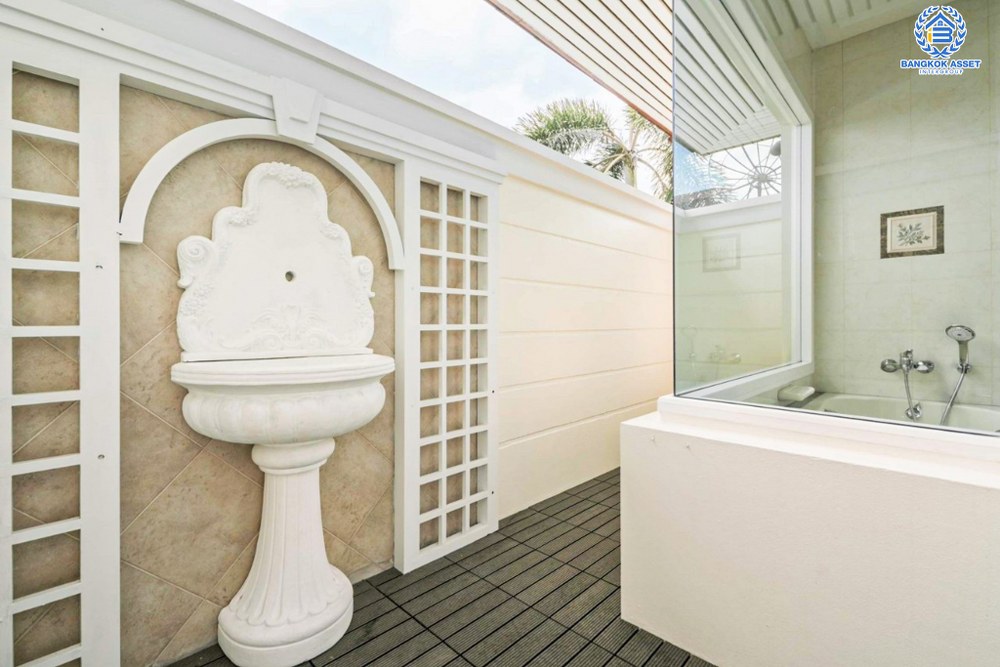 *****บ้านเดี่ยวมือสอง โครงการ ลดาวัลย์ พุทธมณฑลสาย2 เนื้อที่ 101 ตร.ว. ฟังก์ชัน 4 ห้องนอน 3 ห้องน้ำ 2 ที่จอดรถ บ้านสวยตกแต่งใหม่ทั้งหลัง พร้อมเข้าอยู่ บนทำเลเดินทางสะดวก เชื่อมต่อถนนเพชรเกษม ถนนพุทธมณฑลสาย2 ถนนสิรินธร ใกล้รถไฟฟ้าสายสีน้ำเงิน "สถานีหลักสอง"