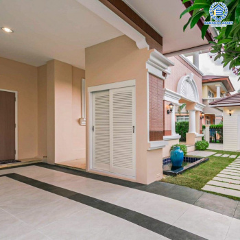 *****บ้านเดี่ยวมือสอง โครงการ ลดาวัลย์ พุทธมณฑลสาย2 เนื้อที่ 101 ตร.ว. ฟังก์ชัน 4 ห้องนอน 3 ห้องน้ำ 2 ที่จอดรถ บ้านสวยตกแต่งใหม่ทั้งหลัง พร้อมเข้าอยู่ บนทำเลเดินทางสะดวก เชื่อมต่อถนนเพชรเกษม ถนนพุทธมณฑลสาย2 ถนนสิรินธร ใกล้รถไฟฟ้าสายสีน้ำเงิน "สถานีหลักสอง"