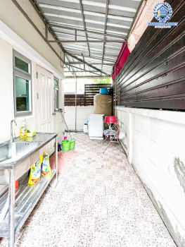 *****บ้านเดี่ยวมือสอง โครงการ ไลฟ์บางกอกบูเลอวาร์ด พิบูลสงคราม หลังมุม เนื้อที่ 61.30 ตร.ว. ฟังก์ชัน 2 ห้องนอน 3 ห้องน้ำ 2 ที่จอดรถ บ้านสภาพดี พื้นที่ใช้สอยกว้างขวาง บนทำเลแห่งการเดินทาง เชื่อมต่อถนนนครอินทร์ ถนนวงศ์สว่าง ใกล้รถไฟฟ้าสายสีม่วง "สถานีเเยกติวานนท์" และจุดขึ้นทางพิเศษประจิมรัถยา