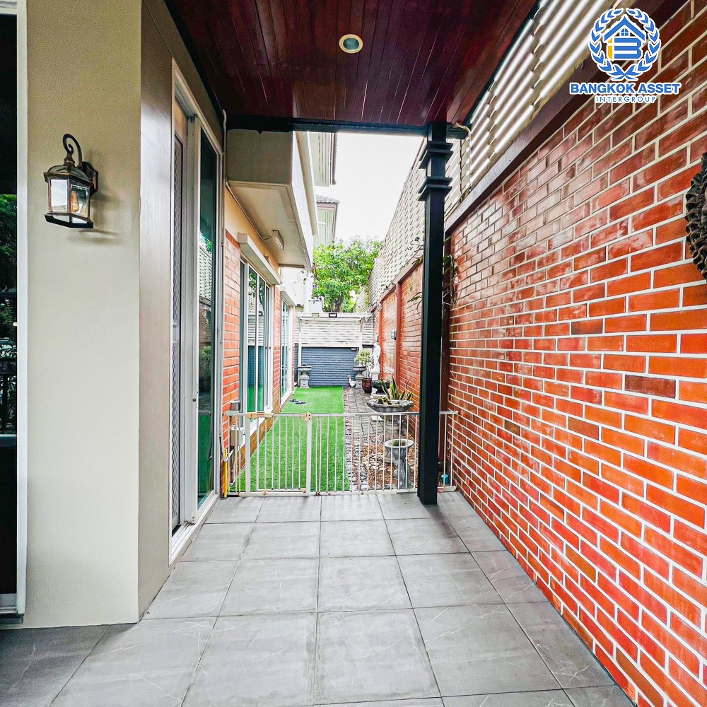 *****บ้านเดี่ยวมือสอง โครงการ บางกอก บูเลอวาร์ด พระราม5-2 หลังมุม เนื้อที่ 55.20 ตร.ว. ฟังก์ชัน 3 ห้องนอน 4 ห้องน้ำ 2 ที่จอดรถ บ้านตกเเต่งใหม่ พร้อม built-in ทั้งหลัง บนทำเลเดินทางสะดวก เชื่อมต่อถนนราชพฤกษ์ ถนนนครอินทร์ ถนนบรมราชชนนี ใกล้รถไฟฟ้าสายสีม่วง "สถานีแยกติวานนท์" จุดขึ้นทางด่วน "งามวงศ์วาน"