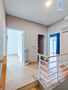 *****ทาวน์เฮ้าส์มือสอง โครงการ คาซ่าซิตี้ วัชรพล เนื้อที่ 28.80 ตร.ว. ฟังก์ชัน 3 ห้องนอน 2 ห้องน้ำ 2 ที่จอดรถ บ้านพร้อมอยู่ บนทำเลเดินทางสะดวก เชื่อมต่อถนนเพิ่มสิน ถนนจตุโชติ ถนนวัชรพล ใกล้รถไฟฟ้าสายสีเขียว "สถานีสะพานใหม่-คูคต" และจุดขึ้นทางด่วน "ฉลองรัช"