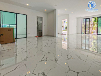 *****บ้านเดี่ยวมือสองกรุงเทพมหานคร โครงการ เดอะรักซ์ รามอินทรา-หทัยราษฎร์ หลังมุม! เนื้อที่กว้างขวางถึง 56.3 ตร.ว. ฟังก์ชัน 4 ห้องนอน 3 ห้องน้ำ 2 ที่จอดรถ สภาพใหม่ ไม่เคยเข้าอยู่ ระบบประปาพร้อมกรองน้ำดี แถมฟรี! 1 เครื่องปรับอากาศ 2 เครื่องทำน้ำอุ่น บนทำเลดี ใกล้จุดขึ้นทางด่วน "รามอินทรา" จองเลย!