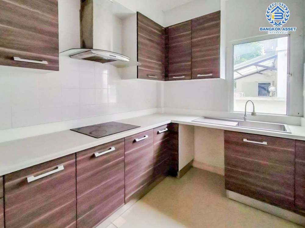 *****บ้านเดี่ยวมือสอง มณีรินทร์ เลค&พาร์ค 345 เนื้อที่ 79.60 ตร.ว. ฟังก์ชัน 3 ห้องนอน 3 ห้องน้ำ 3 ที่จอดรถ บ้านหลังใหญ่พร้อมอยู่ บนทำเลเดินทางสะดวก เชื่อมต่อถนน 345 ถนนราชพฤกษ์ ถนนศรีสมาน ใกล้โรบินสันไลฟ์สไตล์ จุดขึ้นทางด่วน "ศรีสมาน"