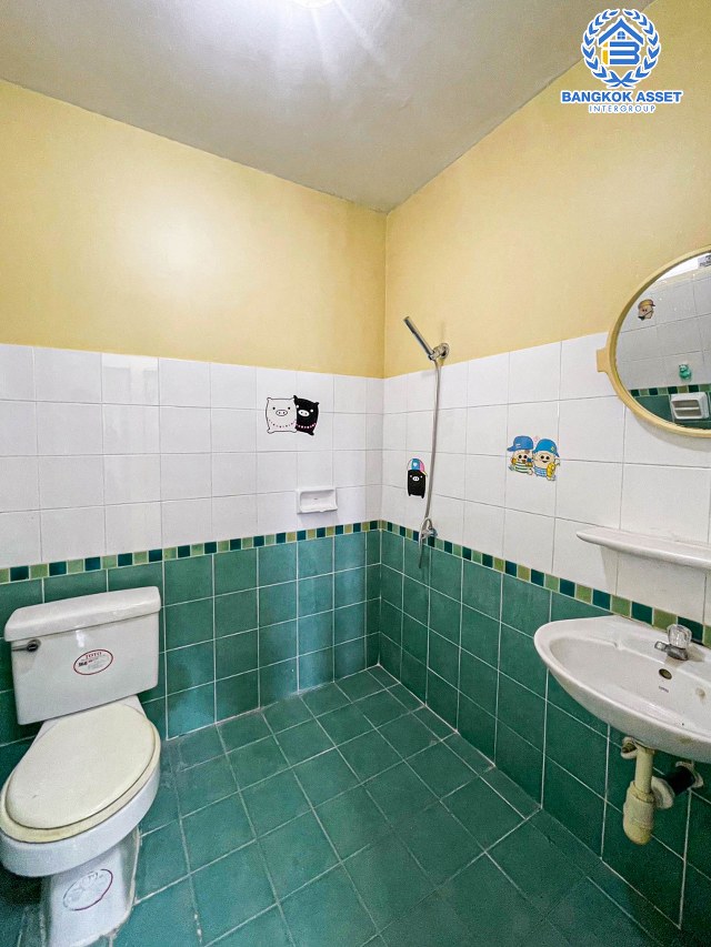 *****บ้านแฝดมือสองนนทบุรี โครงการ พฤกษา14 วัดลาดปลาดุก เนื้อที่กว้าง 36.5 ตร.ว. ฟังก์ชัน 3 ห้องนอน 2 ห้องน้ำ 1 ที่จอดรถ บ้านสภาพดี พร้อมเข้าอยู่ บนทำเลดี เชื่อมต่อถนนกาญจนาภิเษก ใกล้รถไฟฟ้าสายสีม่วง "สถานีคลองบางไผ่" บ้านแฝดในราคาไม่ถึง 3 ล้าน!