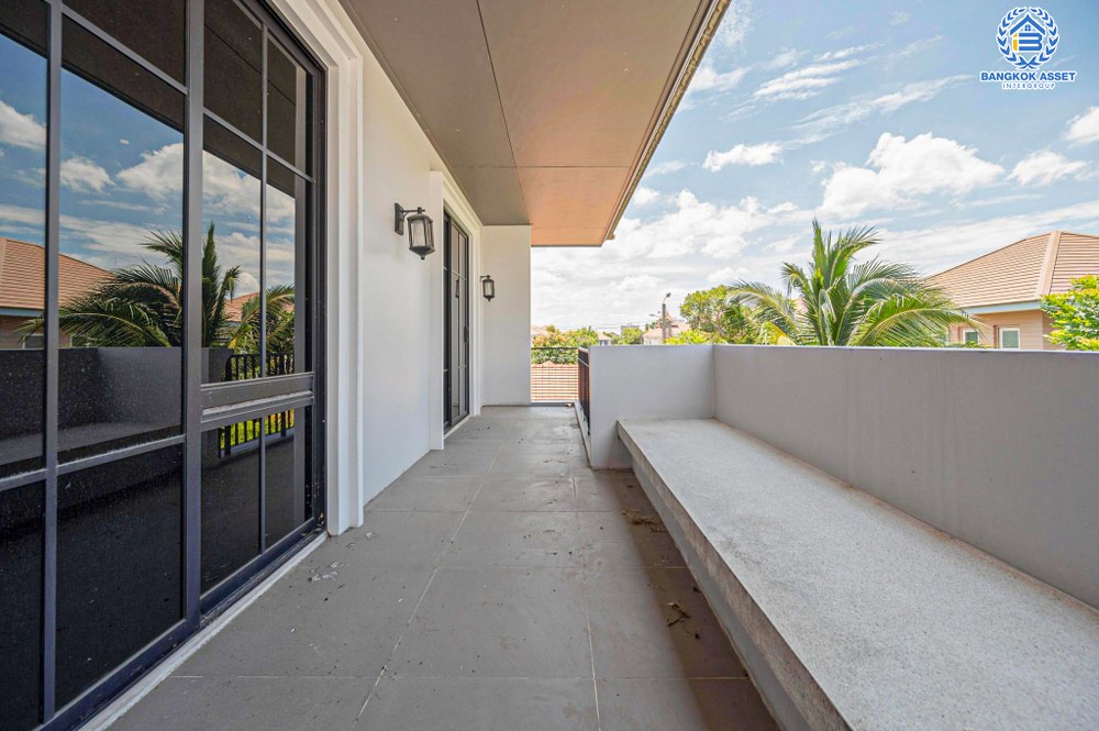 *****บ้านเดี่ยวมือสอง โครงการ เศรษฐสิริ แจ้งวัฒนะ-ประชาชื่น2 เนื้อที่ 132.60 ตร.ว. ฟังก์ชัน 5 ห้องนอน 5 ห้องน้ำ 6 ที่จอดรถ ตกแต่งเรียบหรู เฟอร์นิเจอร์ครบ พร้อมเข้าอยู่ หน้าโครงการติดถนนประชาชื่น เชื่อมต่อถนนงามวงศ์วาน รถไฟฟ้าสายสีชมพู "สถานีเมืองทองธานี" และจุดขึ้นทางด่วน "แจ้งวัฒนะ"