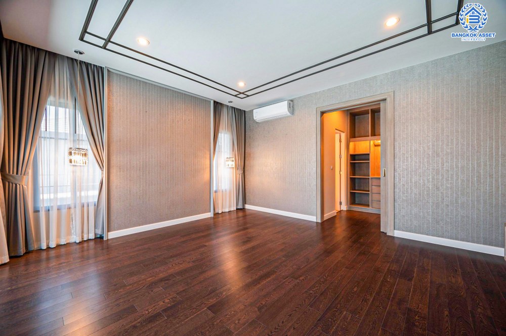 *****บ้านเดี่ยวมือสอง โครงการ เศรษฐสิริ แจ้งวัฒนะ-ประชาชื่น2 เนื้อที่ 132.60 ตร.ว. ฟังก์ชัน 5 ห้องนอน 5 ห้องน้ำ 6 ที่จอดรถ ตกแต่งเรียบหรู เฟอร์นิเจอร์ครบ พร้อมเข้าอยู่ หน้าโครงการติดถนนประชาชื่น เชื่อมต่อถนนงามวงศ์วาน รถไฟฟ้าสายสีชมพู "สถานีเมืองทองธานี" และจุดขึ้นทางด่วน "แจ้งวัฒนะ"