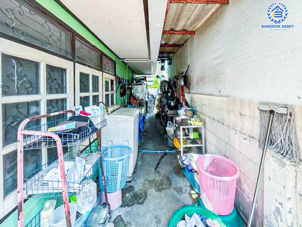 *****บ้านเดี่ยวมือสอง โครงการ เธียรสวน รามอินทรา5 เนื้อที่ 54 ตร.ว. ฟังก์ชัน 4 ห้องนอน 3 ห้องน้ำ 3 ที่จอดรถ บ้านสภาพสวย พร้อมเข้าอยู่ โครงการบนทำเลเดินทางสะดวก เชื่อมต่อถนนรามอินทรา ถนนพหลโยธิน ถนนเกษตร-นวมินทร์ ใกล้รถไฟฟ้าสายสีเขียว "สถานีสะพานใหม่" และจุดขึ้นทางด่วน "วงเเหวนตะวันออก-บางปะอิน"