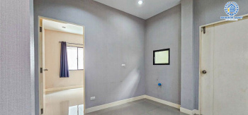 *****บ้านแฝดมือสอง ธนาฮาบิเเทต ราชพฤกษ์-สิรินทร เนื้อที่ 35.40 ตร.ว. ฟังก์ชัน 3 ห้องนอน 3 ห้องน้ำ 2 ที่จอดรถ บ้านสภาพดีเยี่ยม เหมือนใหม่พร้อมเข้าอยู่ได้มันที บนทำเลเดินทางสะดวก เชื่อมต่อถนนสิรินธร ถนนราชพฤกษ์ ถนนบรมราชชนนี ใกล้เดอะวอล์ค ราชพฤกษ์ และจุดขึ้นทางด่วน "ศรีรัช"