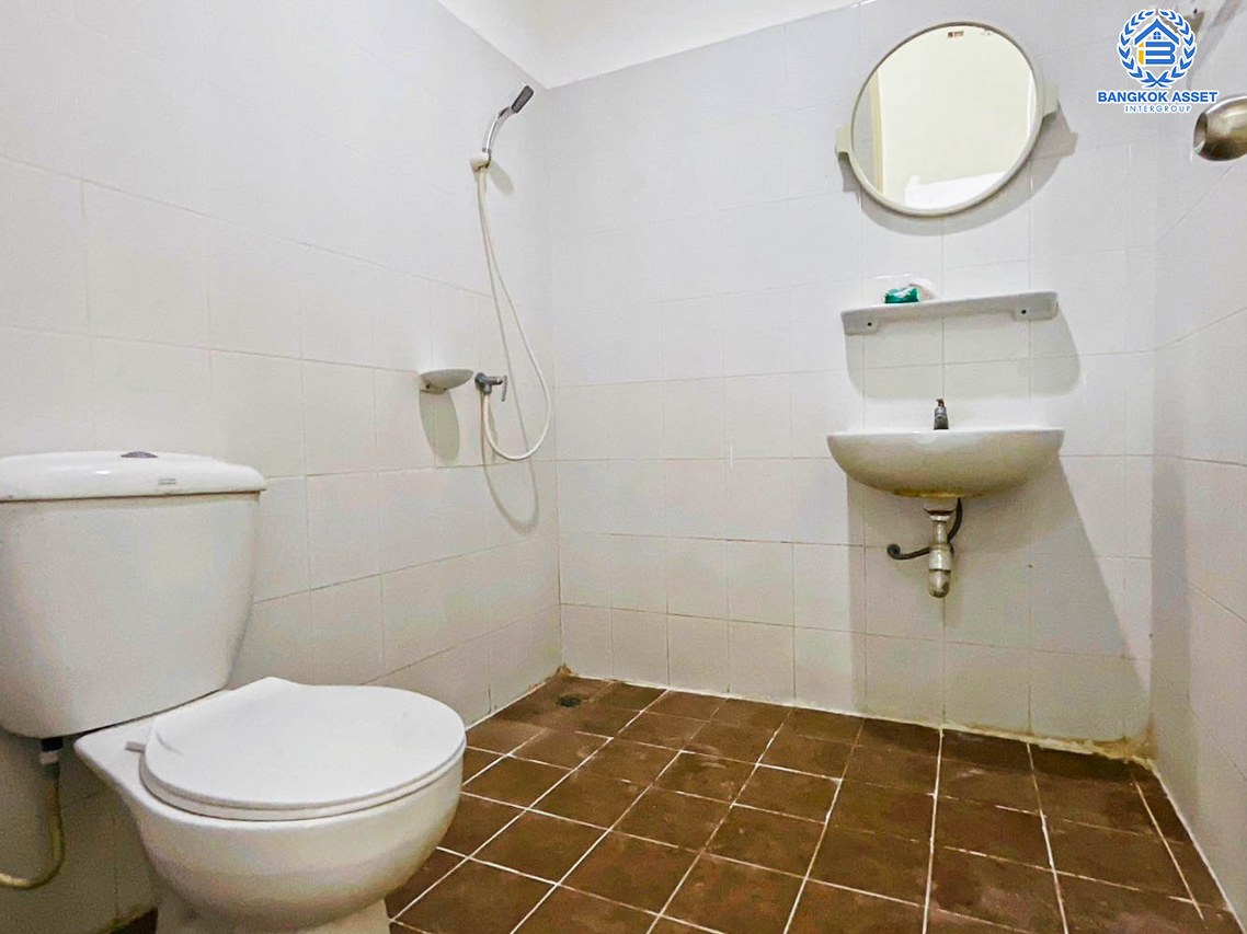 *****ทาวน์เฮ้าส์มือสองนนทบุรี โครงการ พฤกษา49 กาญจนาภิเษก เนื้อที่ 17.4 ตร.ว. ฟังก์ชัน 3 ห้องนอน 2 ห้องน้ำ 1 ที่จอดรถ บ้านน่าอยู่ พร้อมเข้าอยู่ บนทำเลแห่งการเดินทาง ใกล้รถไฟฟ้าสายสีม่วง "สถานีสามเเยกบางใหญ่" และจุดขึ้นทางด่วน "ศรีรัช" จองเลย!