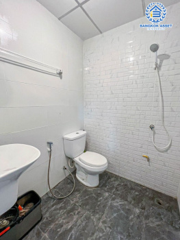 *****ทาวน์เฮ้าส์มือสองนนทบุรี หมู่บ้าน พฤกษา30/2 วัดลาดปลาดุก #หลังมุม เนื้อที่กว้างขวางถึง 41.4 ตร.ว. ฟังก์ชัน 5 ห้องนอน 2 ห้องน้ำ พื้นที่เยอะ ติดสวน ต่อเติมเต็มพื้นที่ แถมฟรี! 3 เครื่องปรับอากาศ บนทำเลแห่งการเดินทาง ใกล้เซ็นทรัลเวสต์เกต และรถไฟฟ้าสายสีม่วง "สถานีคลองบางไผ่" จองด่วน!!