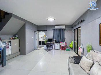 *****ทาวน์เฮ้าส์มือสองนนทบุรี หมู่บ้าน พฤกษา30/2 วัดลาดปลาดุก #หลังมุม เนื้อที่กว้างขวางถึง 41.4 ตร.ว. ฟังก์ชัน 5 ห้องนอน 2 ห้องน้ำ พื้นที่เยอะ ติดสวน ต่อเติมเต็มพื้นที่ แถมฟรี! 3 เครื่องปรับอากาศ บนทำเลแห่งการเดินทาง ใกล้เซ็นทรัลเวสต์เกต และรถไฟฟ้าสายสีม่วง "สถานีคลองบางไผ่" จองด่วน!!