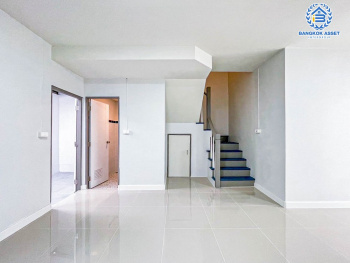 *****ทาวน์เฮ้าส์มือสอง โครงการ บ้านพฤกษา33 กาญจนาภิเษก เนื้อที่ 16 ตร.ว. ฟังก์ชัน 3 ห้องนอน 2 ห้องน้ำ 1 ที่จอดรถ บ้านสภาพดีเยี่ยม พร้อมเข้าอยู่ บนทำเลเดินทางสะดวก เชื่อมต่อถนนกาญจนาภิเษก ถนนบ้านกล้วยไทรน้อย ถนนรัตนาธิเบศร์ ใกล้รถไฟฟ้าสายสีม่วง "สถานีสถานีคลองบางไผ่" และจุดขึ้นทางด่วน "ศรีรัช"