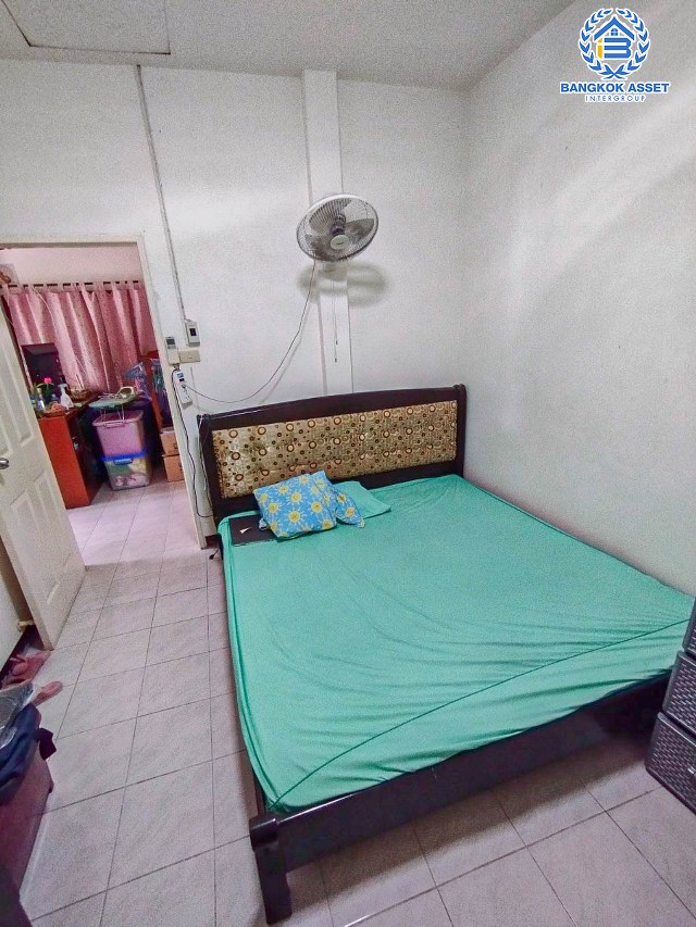 *****บ้านเดี่ยวมือสองเชียงใหม่ หมู่บ้าน บ้านเกษตรใหม่ เนื้อที่กว้างมากถึง 63 ตร.ว. ฟังก์ชัน 2 ห้องนอน 1 ห้องน้ำ แถมฟรี! 2 เครื่องปรับอากาศ บนทำเลเชื่อมต่อถนนรอบเมืองเชียงใหม่ ใกล้มหาวิทยาลัยแม่โจ้ เพียง 6 นาทีเท่านั้น! จองเลย