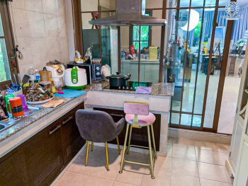 *****บ้านเดี่ยวมือสอง โครงการ เศรษฐสิริ ประชาชื่น เฟส4 เนื้อที่กว้าง 90.20 ตร.ว. ฟังก์ชัน 4 ห้องนอน 3 ห้องน้ำ 2 ที่จอดรถ พร้อมอยู่ บนทำเลเดินทางสะดวก เชื่อมต่อถนนประชาชื่น ถนนแจ้งวัฒนะ-ปากเกร็ด ถนนสามัคคี ใกล้รถไฟฟ้าสายสีม่วง "สถานีศูนย์ราชการนนทบุรี" และจุดขึ้นทางด่วน "งามวงศ์วาน"