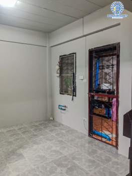 *****ทาวน์เฮ้าส์มือสอง โครงการ ภัทราวรรณ ชัยพฤกษ์-แจ้งวัฒนะ เนื้อที่ 17 ตร.ว. ฟังก์ชัน 2 ห้องนอน 2 ห้องน้ำ 1 ที่จอดรถ บ้านสภาพดีเยี่ยม พร้อมเข้าอยู่ บนทำเลเดินทางสะดวก เชื่อมต่อถนนชัยพฤกษ์ ถนนแจ้งวัฒนะ ใกล้รถไฟฟ้าสายสีม่วง "สถานีคลองบางไผ่" และจุดขึ้นทางด่วน "ศรีรัช"