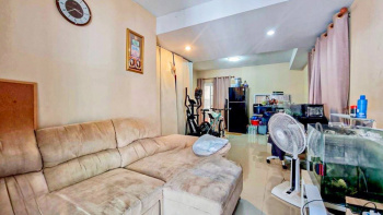 *****ทาวน์เฮ้าส์มือสอง โครงการ อารียาเดอะคัลเลอร์ เฟส5 บางนา-ตราด เนื้อที่ 29.20 ตร.ว. ฟังก์ชัน 3 ห้องนอน 2 ห้องน้ำ 1 ที่จอดรถ บ้านสภาพเหมือนใหม่ บนทำเลเดินทางสะดวก เชื่อมต่อถนนกาญจนาภิเษก(วงแหวนรอบนอก) ถนนสนามแดง เข้าในเมืองได้อย่างง่ายดายด้วยถนนสุขุมวิท113