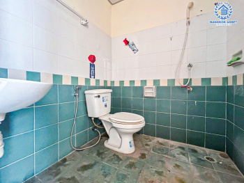 *****ทาวน์เฮ้าส์มือสองนนทบุรี โครงการ พฤกษา33 กาญจนาภิเษก เนื้อที่ 18 ตร.ว. ฟังก์ชัน 3 ห้องนอน 2 ห้องน้ำ 1 ที่จอดรถ บนทำเลแห่งการเดินทาง เชื่อมต่อถนนกาญจนาภิเษก, ถนนบ้านกล้วย-ไทรน้อย, ถนนรัตนาธิเบศร์ ใกล้รถไฟฟ้าสายสีม่วง "สถานีสถานีคลองบางไผ่" และจุดขึ้นทางด่วน "ศรีรัช"