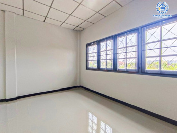 *****ทาวน์เฮ้าส์มือสอง โครงการ ร่มรื่นวิลล์ ราชพฤกษ์-สวนผัก เนื้อที่กว้าง 20.10 ตร.ว. ฟังก์ชัน 2 ห้องนอน 2 ห้องน้ำ 1 ที่จอดรถ บ้านตกแต่งใหม่ สภาพดีมากพร้อมเข้าอยู่ บนทำเลเดินทางสะดวกสบาย เชื่อมต่อถนนนครอินทร์ ถนนกาญจนาภิเษก ถนนราชพฤกษ์ ใกล้จุดขึ้นทางด่วน "ศรีรัช-วงแหวนรอบนอก"