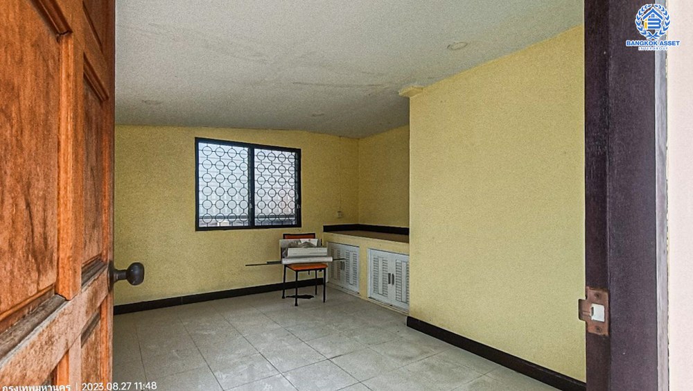 *****บ้านเดี่ยวลาดพร้าว71 ทำเลดีมาก เนื้อที่ 50 ตร.ว. ฟังก์ชัน 3 ห้องนอน 3 ห้องน้ำ บ้านสภาพดีเยี่ยม มีพื้นที่รอบบ้านกว้างขวาง บนทำเลสามารถเดินทางเข้า-ออกในเมืองสะดวก เชื่อมต่อถนนนาคนิวาส ถนนเลียบทางด่วนรามอินทราอาจณรงค์ ซอยลาดพร้าว71