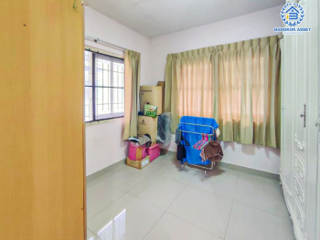 *****ทาวน์เฮ้าส์มือสอง โครงการ พฤกษา13 คลองหลวง เนื้อที่ 24 ตร.ว. ฟังก์ชัน 3 ห้องนอน 2 ห้องน้ำ 1 ที่จอดรถ ภายในดีเยี่ยม พร้อมเข้าอยู่ทันที บนทำเลเดินทางสะดวก เชื่อมต่อถนนรังสิตคลอง3 ถนนกาญจนาภิเษก ถนนพหลโยธิน ใกล้รถไฟฟ้าสายสีแดง "สถานีรังสิต" และจุดขึ้นดอนเมืองมอเตอร์เวย์