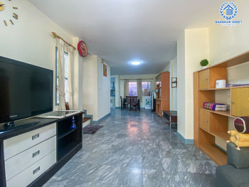 *****ทาวน์เฮ้าส์มือสองนนทบุรี โครงการ เปี่ยมสุข รัตนาธิเบศร์34 เนื้อที่กว้าง 21 ตร.ว. ฟังก์ชัน 3 ห้องนอน 2 ห้องน้ำ 1 ที่จอดรถ บ้านสวยพร้อมอยู่ ทาสีใหม่ทั้งหลัง บนทำเลเดินทางสะดวก ใกล้ทางด่วน "งามวงศ์วาน" ติดรถไฟฟ้าสายสีม่วง "สถานีสะพานพระนั่งเกล้า" เพียง 5 นาทีก็ถึง!