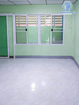 *****ทาวน์เฮ้าส์มือสองนนทบุรี หมู่บ้าน เพิ่มทรัพย์ งามวงศ์วาน 18 เเยก 3 เนื้อที่ 19 ตร.ว. ฟังก์ชัน 3 ห้องนอน 2 ห้องน้ำ 1 ที่จอดรถ แถมฟรี! 2 เครื่องปรับอากาศ บนทำเลเดินทางสะดวก ใกล้เดอะมอลล์ งามวงศ์วาน และรถไฟฟ้าสายสีม่วง "สถานีศูนย์ราชการนนทบุรี" เพียง 10 นาที