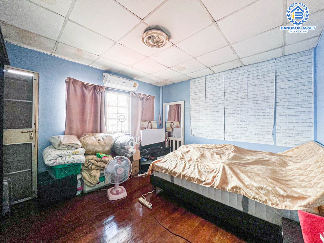 *****ทาวน์เฮ้าส์มือสองนนทบุรี หมู่บ้าน ทรัพย์สิทธิชัย แจ้งวัฒนะ เนื้อที่ 16 ตร.ว. ฟังก์ชัน 2 ห้องนอน 2 ห้องน้ำ 1 ที่จอดรถ บนทำเลแห่งการเดินทาง เชื่อมต่อถนนแจ้งวัฒนะ, ถนนติวานนท์ ใกล้แหล่งอำนวยความสะดวก และรถไฟฟ้าสายสีชมพู "สถานีเลี่ยงเมืองปากเกร็ด" จองเลย!