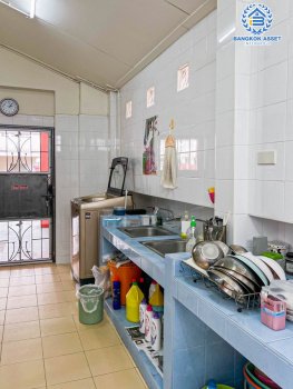 *****บ้านเดี่ยวมือสองนนทบุรี โครงการ ปัญฐิญา บางกรวย-ไทรน้อย เนื้อที่กว้าง 54.3 ตร.ว. ฟังก์ชัน 3 ห้องนอน 3 ห้องน้ำ 2 ที่จอดรถ บ้านต่อเติมเต็ม สภาพดี แถมกว้างขวาง บนทำเลเดินทางสะดวก ใกล้จุดขึ้นทางด่วน "ศรีรัช-วงแหวนรอบนอก" และรถไฟฟ้าสายสีม่วง "สถานีแยกติวานนท์" เพียง 10 นาที จองด่วน!