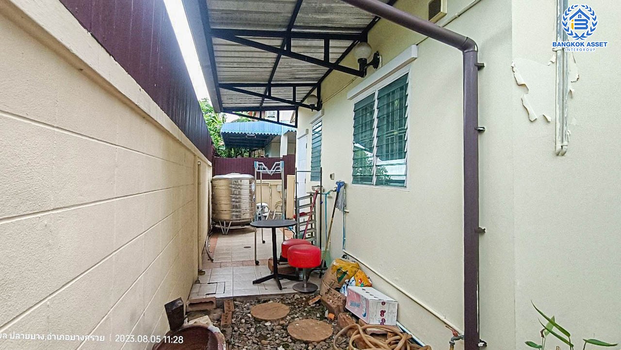 *****บ้านแฝดมือสองนนทบุรี โครงการ ชวนชื่น ปิ่นเกล้า-วงแหวน เนื้อที่กว้างเกือบ 38 ตร.ว. ฟังก์ชัน 3 ห้องนอน 2 ห้องน้ำ 1 ที่จอดรถ บ้านสภาพดี บนทำเลแห่งการเดินทาง เชื่อมต่อถนนกาญจนาภิเษก, ถนนนครอินทร์, ถนนรัตนาธิเบศร์ ใกล้รถไฟฟ้าสายสีม่วง "สถานีตลาดบางใหญ่" จองเลย!