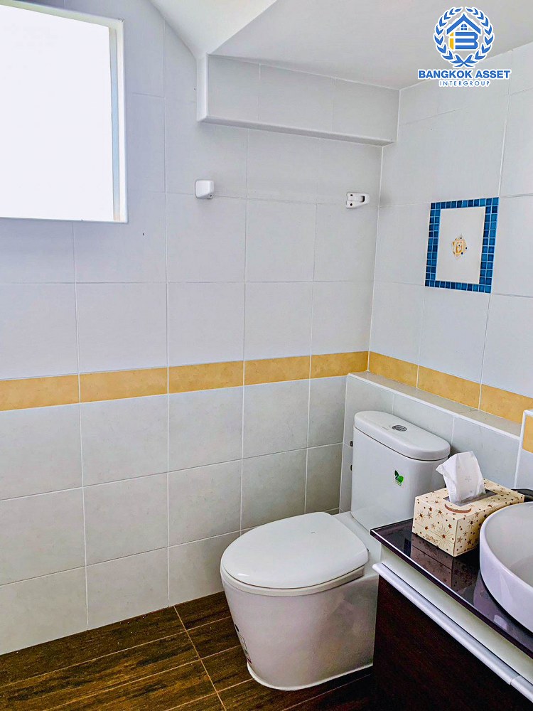 *****บ้านเดี่ยวมือสอง โครงการ พฤกษ์ลดา พุทธสาคร เนื้อที่ 53.1 ตร.ว. ฟังก์ชัน 3 ห้องนอน 3 ห้องน้ำ จอดรถได้ 2 คัน บ้านสภาพดีเยี่ยม บนทำเลเดินทางสะดวก ใกล้ The Mall บางแค และเชื่อมต่อถนนเพชรเกษม ถนนพุทธมณฑลสาย4 โครงการรถไฟฟ้าสายสีน้ำเงิน "สถานีหลักสอง" จองเลย!