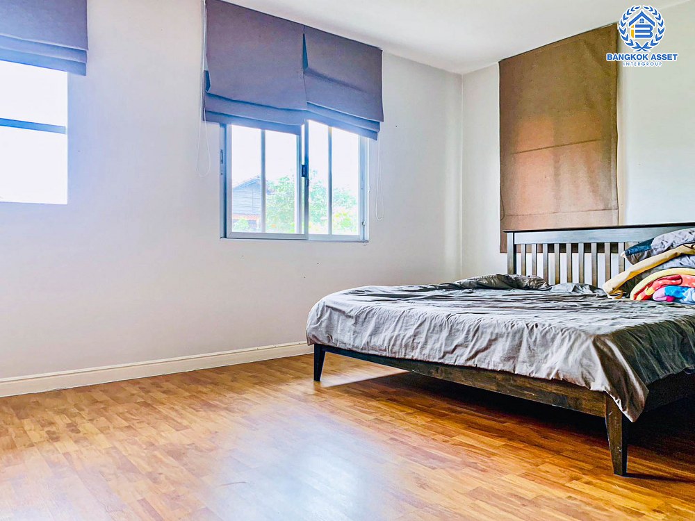 *****บ้านเดี่ยวมือสอง โครงการ พฤกษ์ลดา พุทธสาคร เนื้อที่ 53.1 ตร.ว. ฟังก์ชัน 3 ห้องนอน 3 ห้องน้ำ จอดรถได้ 2 คัน บ้านสภาพดีเยี่ยม บนทำเลเดินทางสะดวก ใกล้ The Mall บางแค และเชื่อมต่อถนนเพชรเกษม ถนนพุทธมณฑลสาย4 โครงการรถไฟฟ้าสายสีน้ำเงิน "สถานีหลักสอง" จองเลย!