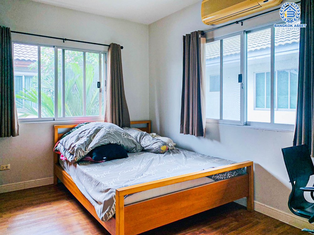 *****บ้านเดี่ยวมือสอง โครงการ พฤกษ์ลดา พุทธสาคร เนื้อที่ 53.1 ตร.ว. ฟังก์ชัน 3 ห้องนอน 3 ห้องน้ำ จอดรถได้ 2 คัน บ้านสภาพดีเยี่ยม บนทำเลเดินทางสะดวก ใกล้ The Mall บางแค และเชื่อมต่อถนนเพชรเกษม ถนนพุทธมณฑลสาย4 โครงการรถไฟฟ้าสายสีน้ำเงิน "สถานีหลักสอง" จองเลย!