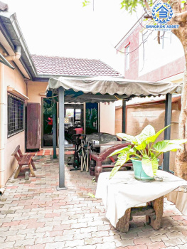 *****บ้านเดี่ยวมือสอง โครงการ ลดาภรณ์ บรมราชชนนี เนื้อที่กว้าง 80 ตร.ว. ฟังก์ชัน 3 ห้องนอน 2 ห้องน้ำ 1 ที่จอดรถ บ้านหลังใหญ่ บนพื้นที่กว้างขวาง บนทำเลเดินทางเข้า-ออกในเมืองสะดวก เชื่อมต่อถนนพุทธมณฑลสาย5 ถนนบรมราชชนนี ใกล้รถไฟฟ้าสายสีน้ำเงิน "สถานีหลักสอง"