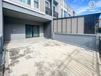 *****ทาวน์เฮ้าส์มือสองปทุมธานี โครงการ เวิร์ฟ ติวานนท์-รังสิต เนื้อที่กว้าง 23.4 ตร.ว. ฟังก์ชัน 3 ห้องนอน 2 ห้องน้ำ 2 ที่จอดรถ บ้านใหม่ สภาพแวดล้อมดี บนทำเลแห่งการเดินทาง ใกล้รถไฟฟ้าสายสีแดง "สถานีรังสิต" และทางด่วน "บางพูน (ทางด่วนสายบางปะอิน-ปากเกร็ด)"