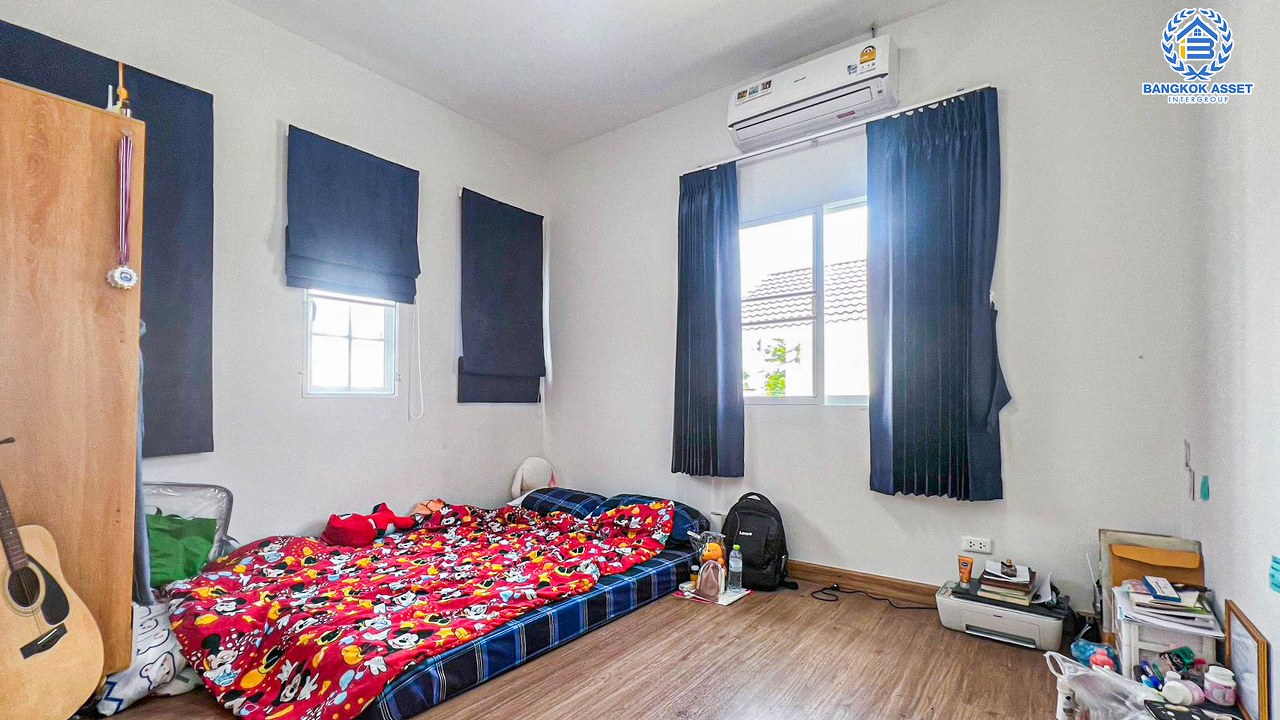 *****บ้านเดี่ยวมือสองนนทบุรี โครงการ แลนซิโอคริป วงแหวน-กาญจนาภิเษก หลังมุม! เนื้อที่กว้างขวางถึง 59.7 ตร.ว. ฟังก์ชัน 3 ห้องนอน 3 ห้องน้ำ 2 ที่จอดรถ แถมฟรี! 3 เครื่องปรับอากาศ บนทำเลเชื่อมต่อถนนกาญจนาภิเษก, ถนนนครอินทร์, ถนนรัตนาธิเบศร์ ใกล้รถไฟฟ้าสายสีม่วง "สถานีตลาดบางใหญ่" และจุดขึ้นทางด่วน "ศรีรัช"