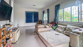 *****บ้านเดี่ยวมือสองนนทบุรี โครงการ แลนซิโอคริป วงแหวน-กาญจนาภิเษก หลังมุม! เนื้อที่กว้างขวางถึง 59.7 ตร.ว. ฟังก์ชัน 3 ห้องนอน 3 ห้องน้ำ 2 ที่จอดรถ แถมฟรี! 3 เครื่องปรับอากาศ บนทำเลเชื่อมต่อถนนกาญจนาภิเษก, ถนนนครอินทร์, ถนนรัตนาธิเบศร์ ใกล้รถไฟฟ้าสายสีม่วง "สถานีตลาดบางใหญ่" และจุดขึ้นทางด่วน "ศรีรัช"